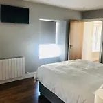 Leanna's Lodge, Keshcarrigan County Leitrim