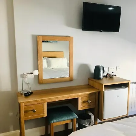 Leanna's Lodge, Keshcarrigan Отель типа 