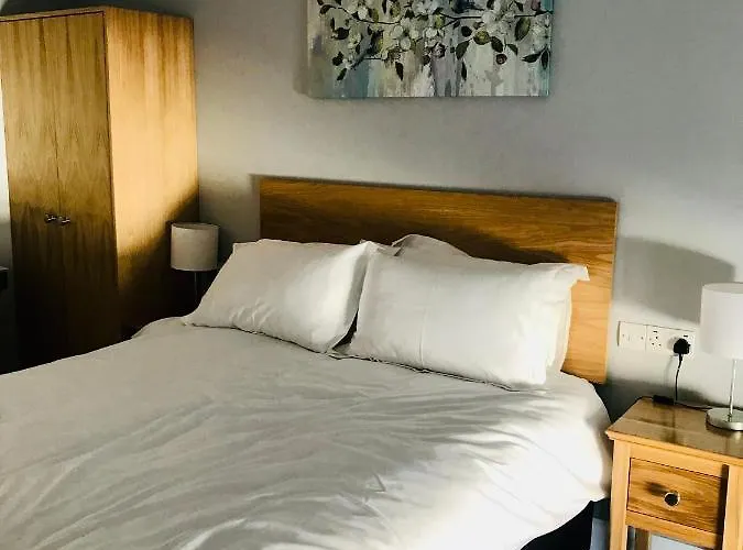 Leanna's Lodge, Keshcarrigan