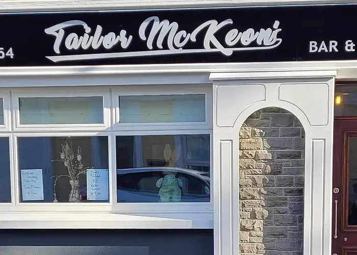 Leanna's Lodge, Keshcarrigan * County Leitrim